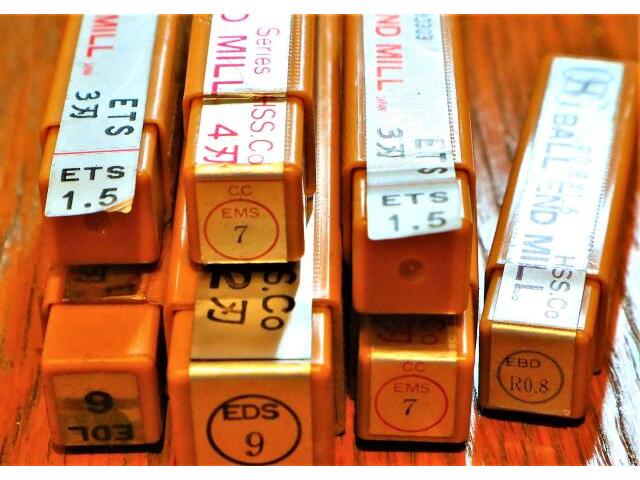 OSG ー山 未使用 エンドミル の画像 3枚目
