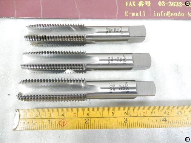 OSG M22×2.5 計3本 タップ・ダイス・ねじ切り工具 の画像 2枚目