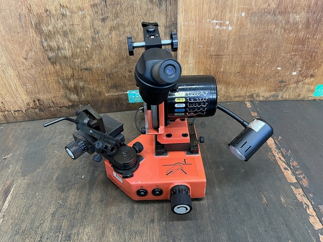 --  Tool Grinder Image 1