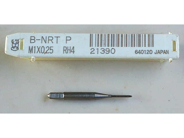 OSG B-NRT-STD-P-M1X0.25 タップ・ダイス・ねじ切り工具 の画像 1枚目