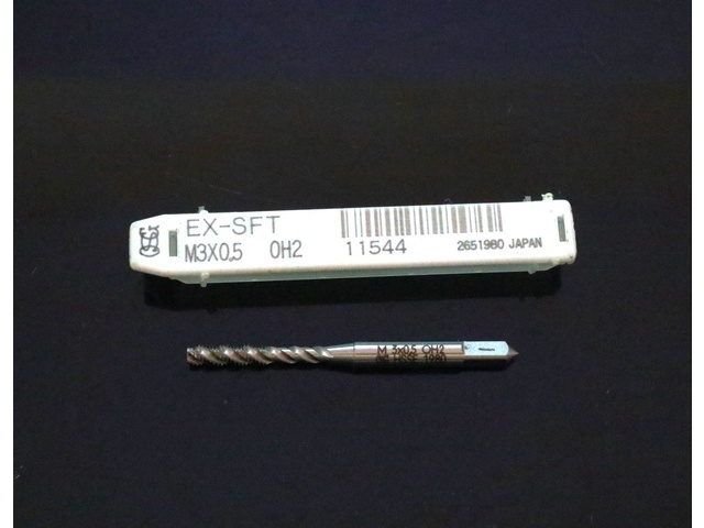 OSG M3×0.5 OH2 未使用 タップ・ダイス・ねじ切り工具 の画像 1枚目