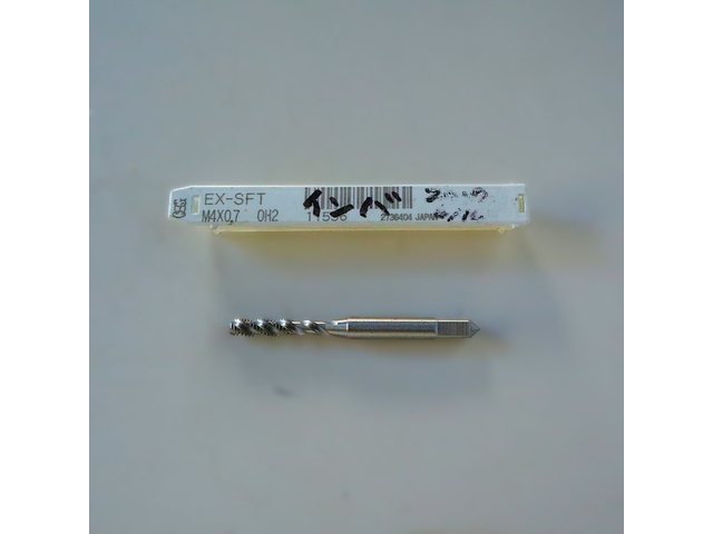 OSG M4X0.7 タップ・ダイス・ねじ切り工具 の画像 1枚目