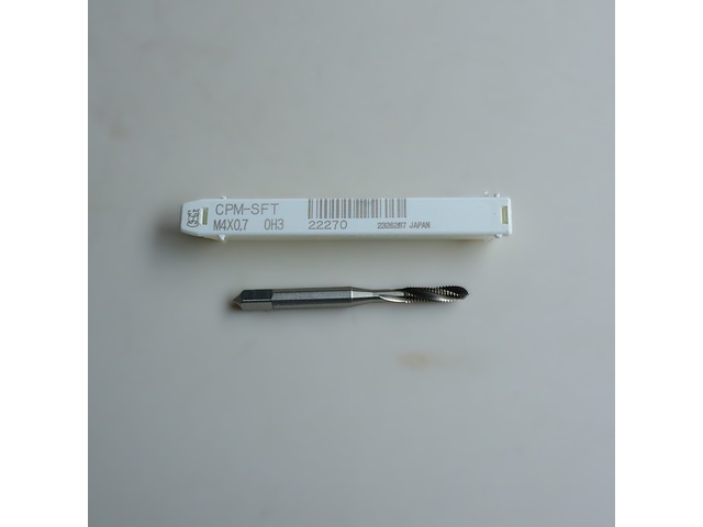 OSG 難削材用 M4X0.7 STD 22270 タップ・ダイス・ねじ切り工具 の画像 1枚目