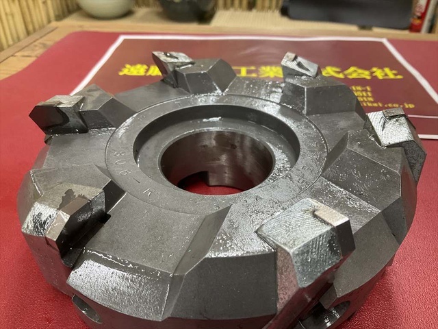 TUNGALOY 806-R 6枚刃 Milling Cutter Image 5