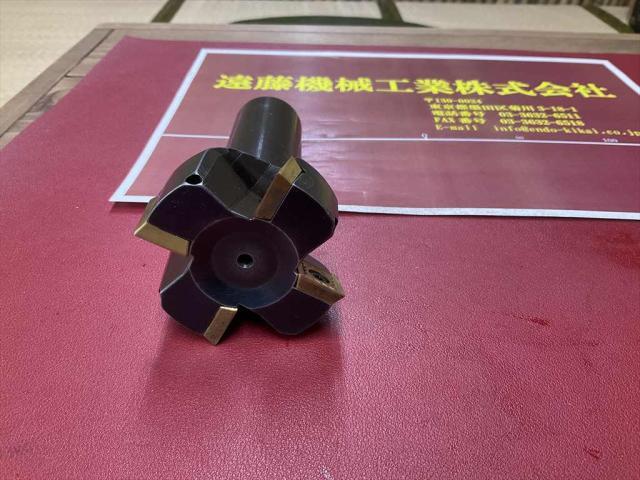 KYOCERA MS09063-S32-15 4枚刃 シャンク径32mm Milling Cutter Image 1