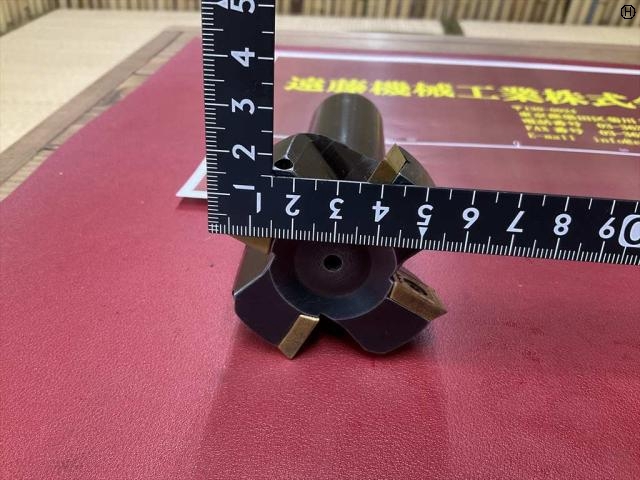 KYOCERA MS09063-S32-15 4枚刃 シャンク径32mm Milling Cutter Image 2