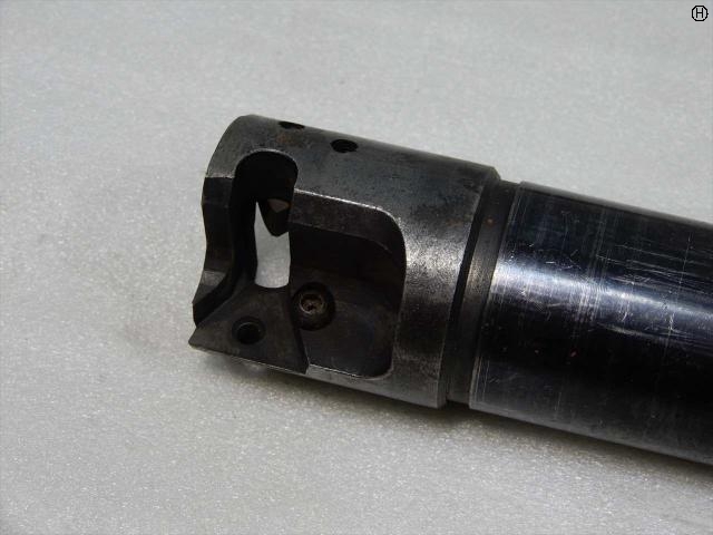  2刃35φ シャンク32/全長157 ネジ欠1 Milling Cutter Image 2
