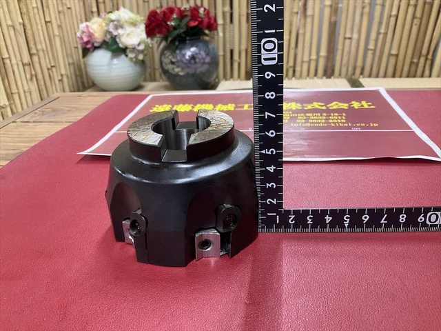 東芝タンガロイ TFP4004RT 6枚刃 Milling Cutter Image 3