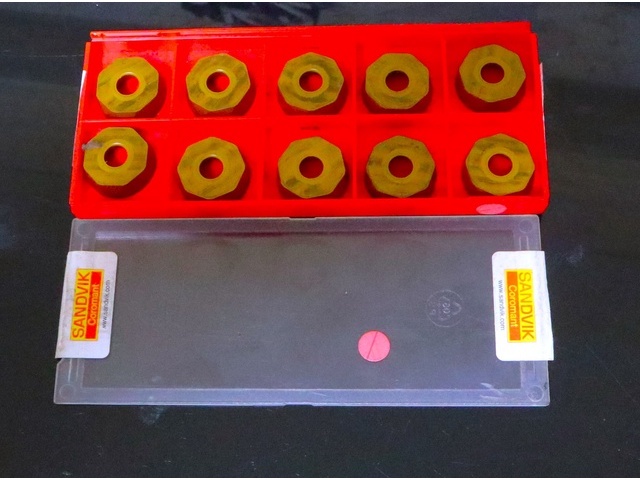 SANDVIK RCKT 20 06 MO-PM 10 個 未使用 Insert Chip Image 1