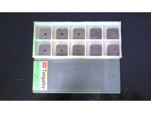 TUNGALOY SDKN42ZTCR NS740 未使用 Insert Chip Image 1
