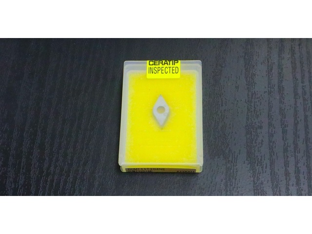 京セラ DCMT3251NE 未使用 インサート・チップ の画像 1枚目