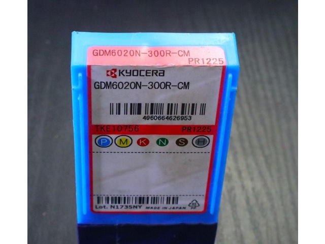 京セラ GDM6020N-300R-CM 10個 未使用 インサート・チップ の画像 2枚目