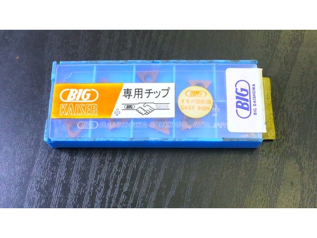 大昭和精機 BIG TCGT110202FN 10個 未使用 Insert Chip Image 1
