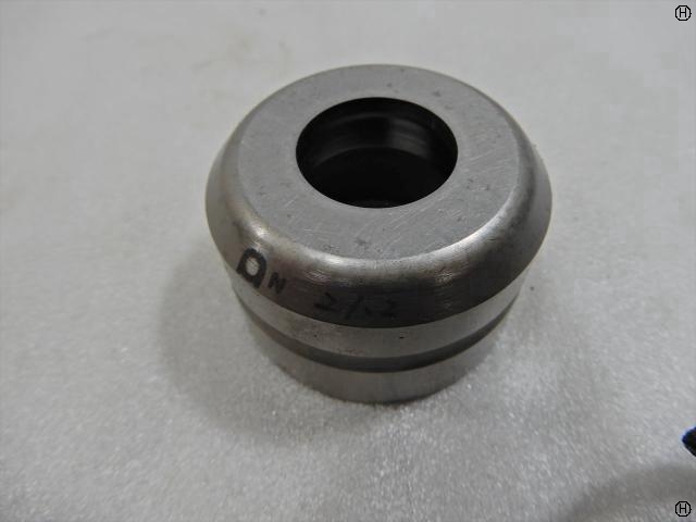 AMADA 丸形状21.2φ Turret Punch Press Image 2