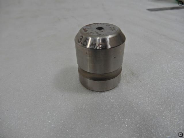 AMADA 丸形状3.5φ Turret Punch Press Image 2