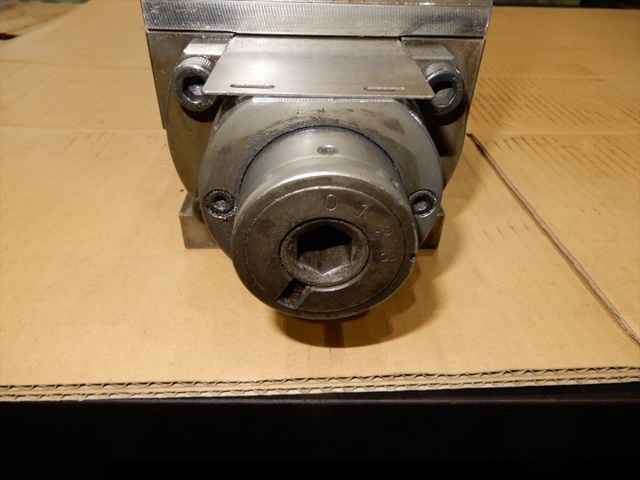 Kitagawa VQ125 Vice Image 6