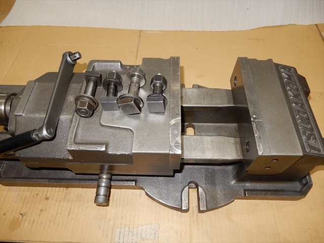津田駒工業 VH-200 バイス の画像 2枚目