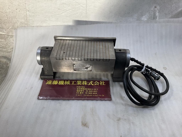 岡本工作機械製作所 125×250 100V 0,13A マグネットチャック の画像 1枚目