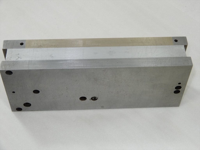 KANETSU KMTW-1025F Magnet Chuck Image 5