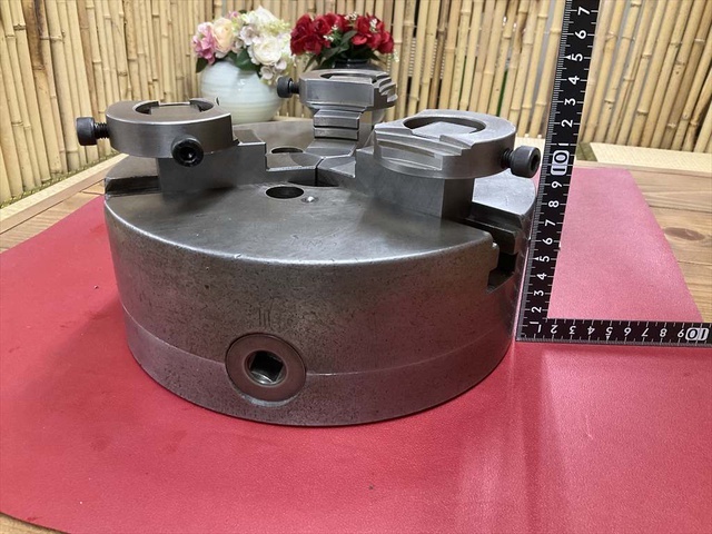 Kitagawa 8-4N2 外径Φ230mm チャックハンドル無し Lathe Chuck Image 2