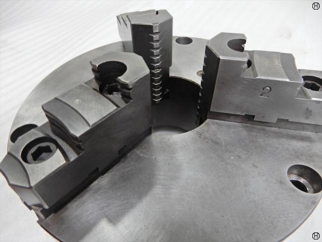  210φ Lathe Chuck Image 2
