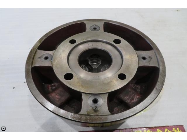  φ320 Lathe Chuck Image 3