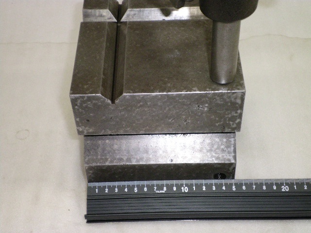 不明 150x150xH150mm Mass Block Image 3