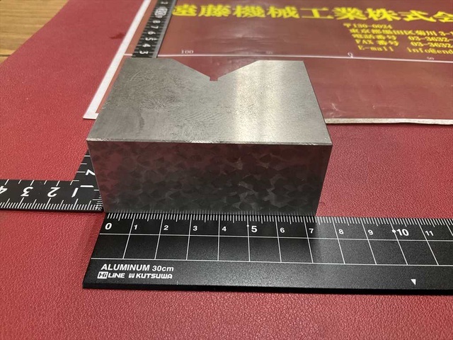  奥行75×巾32×高さ60mm V溝最大幅=36mm V Block and M Block Image 4