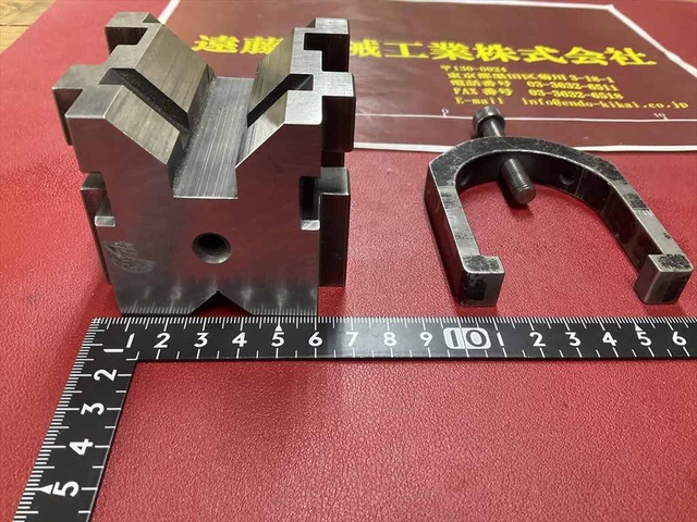SAKAE SEIKI MB503 寸法70×70×H60mm 38/20mm V Block and M Block Image 2