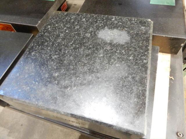 アサノ 300×300×120mm 一部欠けあり Surface plate (Long side 0.00m~) Image 1