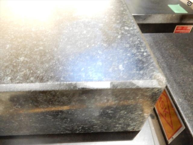 アサノ 300×300×120mm 一部欠けあり Surface plate (Long side 0.00m~) Image 2
