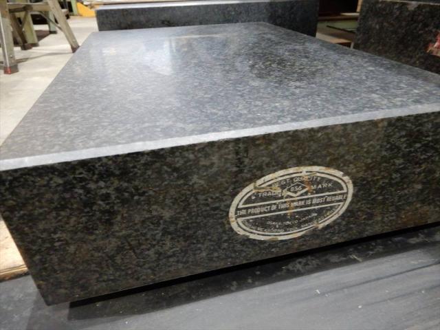 Ohnishi Sokutei 450×300×100mm 一部欠けあり Surface plate (Long side 0.00m~) Image 3