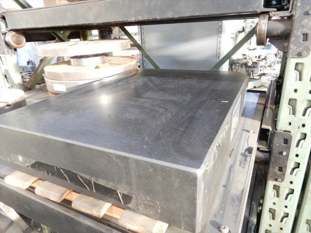 大門精機 600×450×100mm 一部欠けあり 定盤（長辺0.00m~） の画像 1枚目