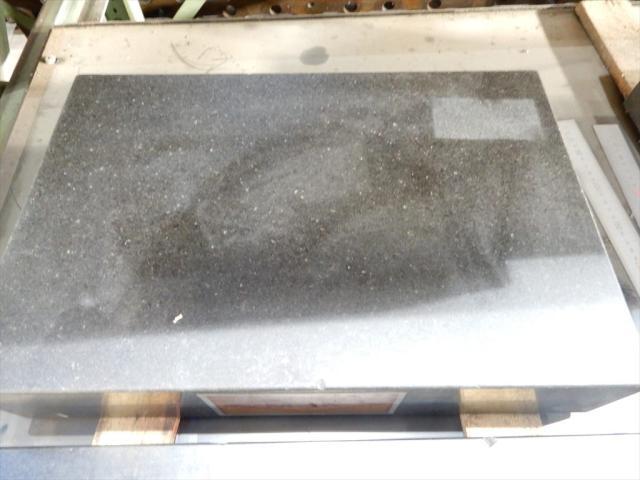武蔵野精機 MSK 450×300×90mm 一部欠けあり 定盤（長辺0.00m~） の画像 1枚目