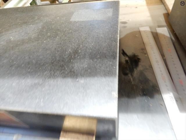 武蔵野精機 MSK 450×300×90mm 一部欠けあり 定盤（長辺0.00m~） の画像 2枚目