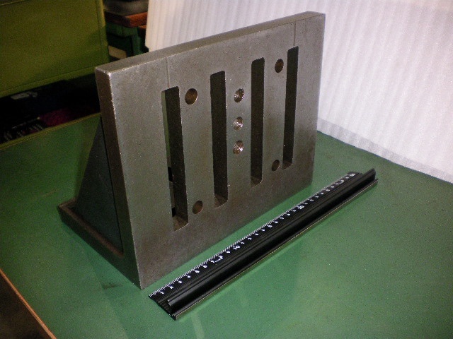 不明 150x250x200mm Tombstone Image 3