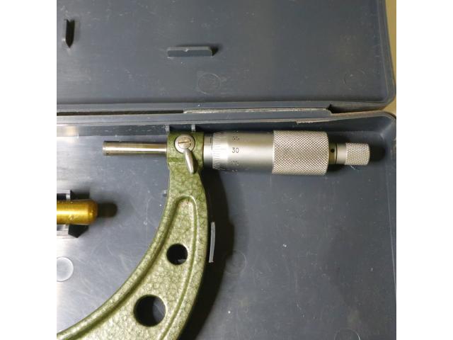 ミツトヨ 100〜125mm 0.01mm マイクロメーター（外側） の画像 3枚目