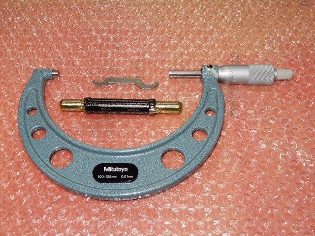 ミツトヨ 103-141 OM-125 良品 マイクロメーター（外側） の画像 2枚目