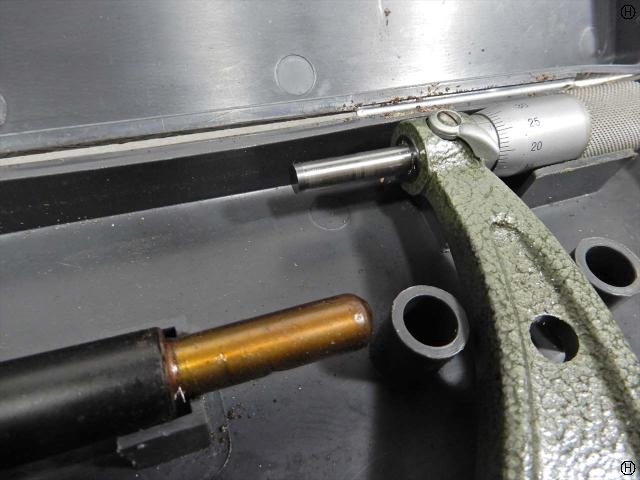 ミツトヨ 125-150mm 0.01mm マイクロメーター（外側） の画像 2枚目