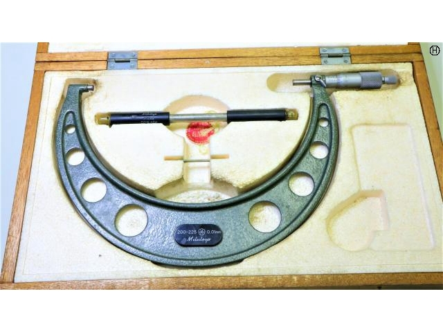 ミツトヨ 200〜225mm 0.01mm マイクロメーター（外側） の画像 2枚目