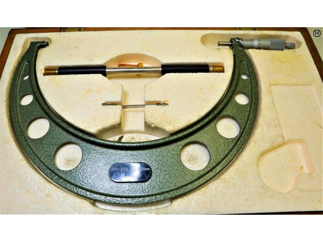 ミツトヨ 225〜250mm 0.01mm マイクロメーター（外側） の画像 2枚目
