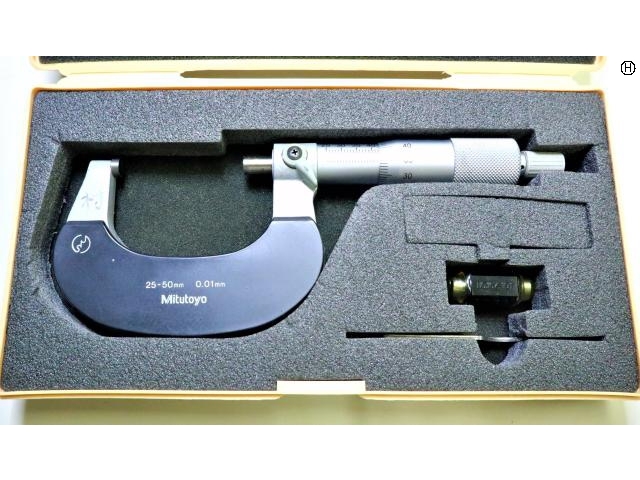 ミツトヨ 25〜50mm, 0.01mm マイクロメーター（外側） の画像 2枚目