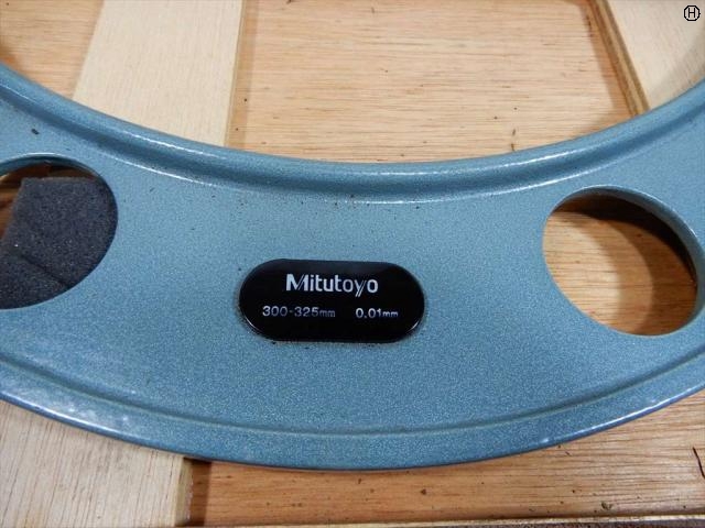 ミツトヨ 300-325mm 0.01mm マイクロメーター（外側） の画像 2枚目