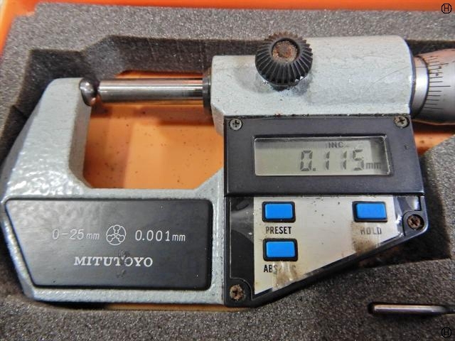 ミツトヨ 0-25mm 0.001mm マイクロメーター（外側） の画像 2枚目