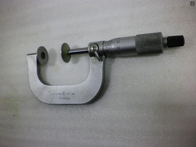 ミツトヨ 25〜50mm マイクロメーター（外側） の画像 2枚目