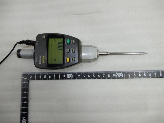 Mitutoyo 215-151-10 Stand/Stage Image 3