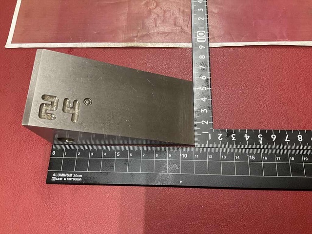  110×54mm 24° ブロック の画像 1枚目