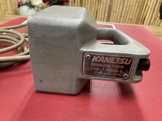 カネツー KMDH-5 AC100V 0,7A 着磁器・脱磁器 の画像 3枚目