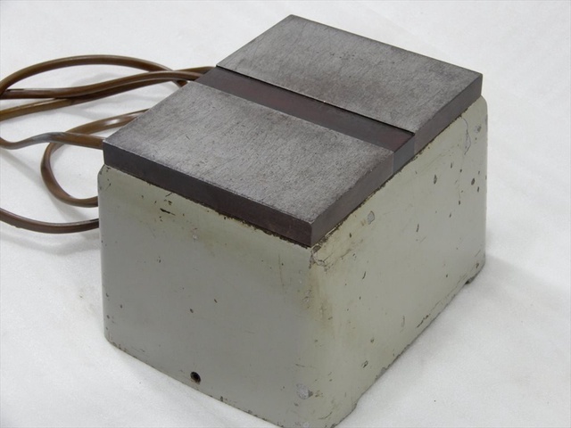 FUJI JIKOH 100V 1A Magnetizer/Demagnetizer Image 5