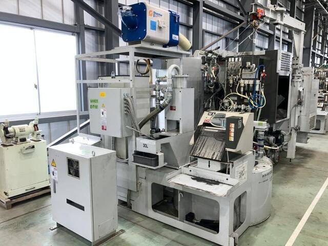 JTEKT GL32-Mi-63 NC Cylindrical Grinder Image 3